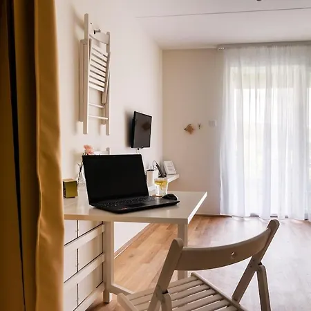 Mandala - Toparti Kertkapcsolattal Es Steggel Apartamento