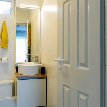 Mandala - Toparti Kertkapcsolattal Es Steggel Apartamento *